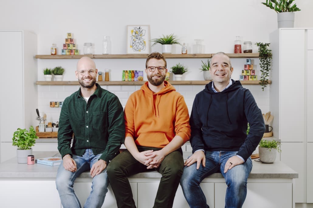 Die Gründer von Just Spices: Florian Falk, Ole Strohschnieder und Béla Seebach (Foto: Just Spices GmbH)