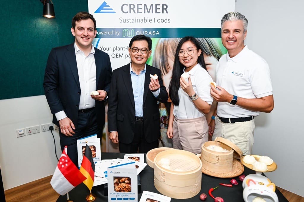 Präsentation von CREMER Sustainable Foods in Singapur.