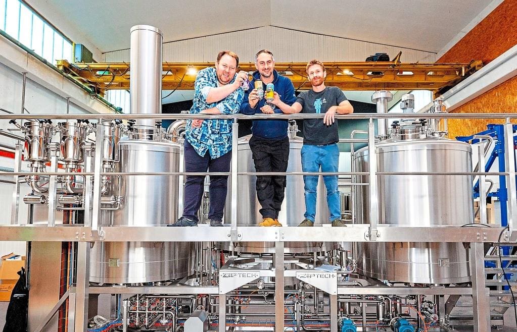 Das Team von Yankee&Kraut in seiner Brauerei