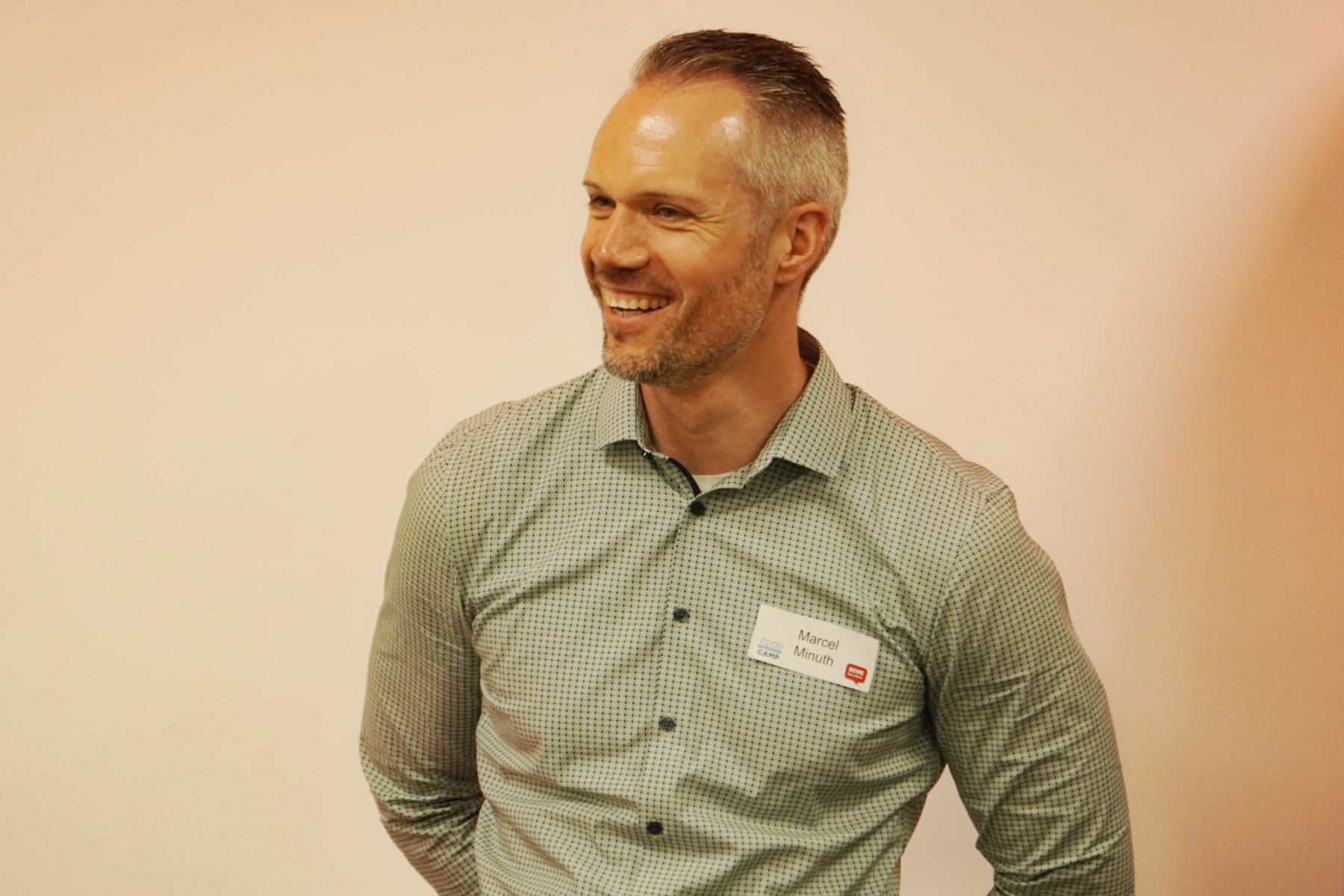 Marcel Minuth, Leiter Category Management der REWE Region Nord, bei REWE Pitch Day 2025 für "Dein Newcomer 2025"