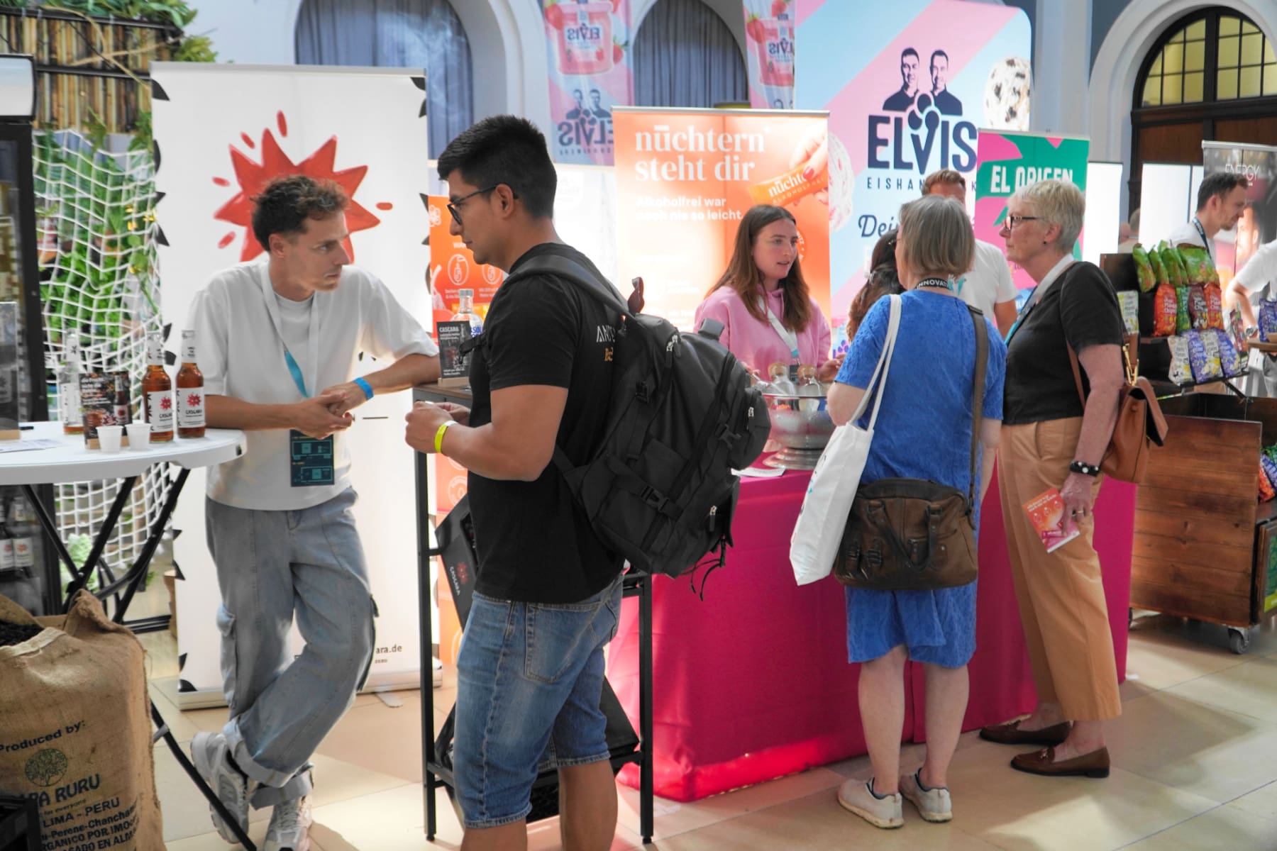 Auch Cascara hatte einen Stand  (links) beim Food Innovation Camp 2026 (Foto: Mathias Jäger)